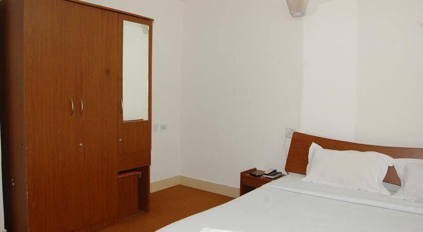 Hotel Bengal Inn, Kolkata 4